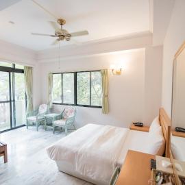 Hu Shan Hot Spring Hotel, ξενοδοχείο σε Taian