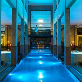 Viesnīca Hotel & Wellness Zuiver Amsterdamā