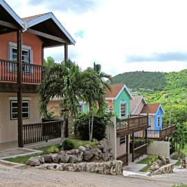 Trilogy Villas, hotel di English Harbour Town