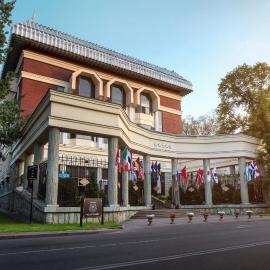 The Dostyk Hotel, hotel v destinaci Almaty