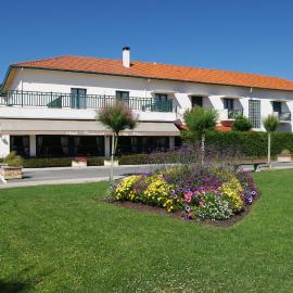 Soulac-sur-Mer में, होटल Hotel des Pins