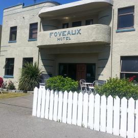 Foveaux Hotel, hotel u gradu Bluff