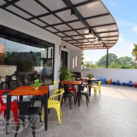 Ark stay方舟文旅山嵐新館溜滑梯商務民宿, hotel Csicsiben