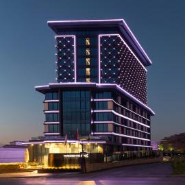 Golden Tulip Istanbul Bayrampasa, hotel em Istambul