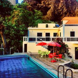 Casa Santa Barbara Deluxe, hotel a Ribeira Grande