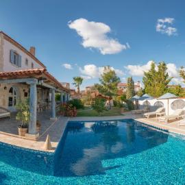 Moy Hotel, hotel sa Alaçatı