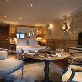 Le Saint Joseph, Hotel in Courchevel