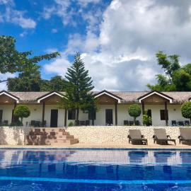 Casa de Moalboal、モアルボアルのホテル