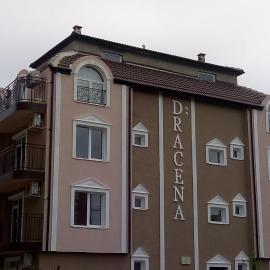 Dracena Guesthouse, hotel a Ravda
