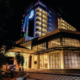 ILLIRA Hotel Banyuwangi, hotel i Banyuwangi