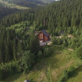 Karpatski Dzherela, hotel a Yaremche
