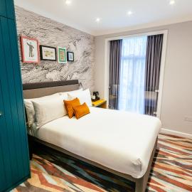 Oliver Plaza Hotel, hotel in London