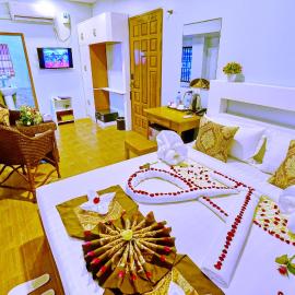 Hotel Aurora, hotel en Mandalay