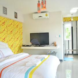 O.U.M. Hotel - โรงแรมโอยูเอ็ม, khách sạn ở Uttaradit