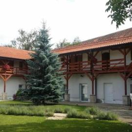 Green Club, ξενοδοχείο σε Tursko