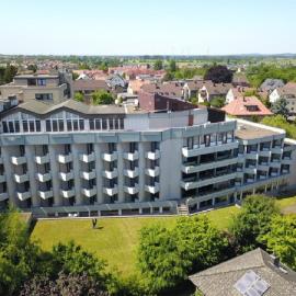 Bad Nenndorf में, होटल Karaman Group Hotel