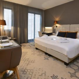 Louvain-la-Neuve में, होटल Martin's All Suites