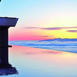Akakura Kanko Hotel, hotel u gradu Mioko