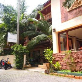 Summer Inn, hotel Lamajban