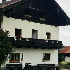 Bauernhaus Dhillon, hotel i Bernau am Chiemsee