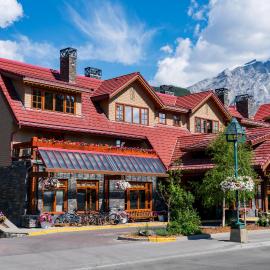 Banff Ptarmigan Inn, hotell i Banff