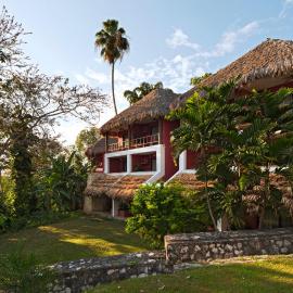 Camino Real Tikal‎