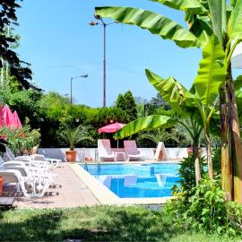 Hotel Feniks Lozenets, ξενοδοχείο σε Lozenets