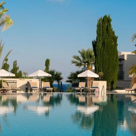 Louis Paphos Breeze، فندق في بافوس