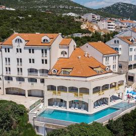 Hotel Stella, hotel en Neum