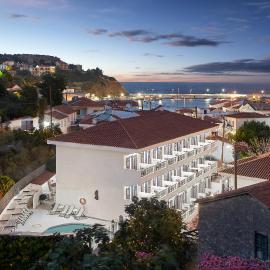 Atheras, hotel in Évdhilos