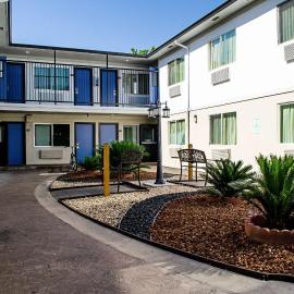 Motel 6-Modesto, CA - Downtown, hotel in Modesto