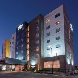 Microtel Inn & Suites by Wyndham San Luis Potosi, hotel i San Luis Potosí