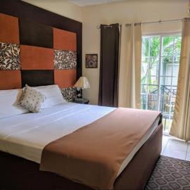 Christar Villas Hotel, hotel i Kingston