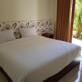 Praba Guesthouse, hotel a Kuta