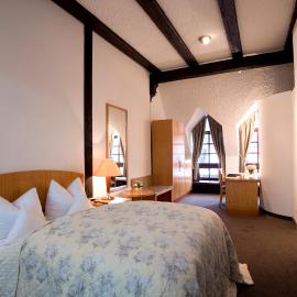 Hotel Traube nähe Messe Stuttgart – hotel w Stuttgarcie