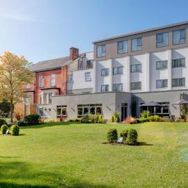 Best Western Plus Pinewood Hotel, Manchester Airport South Handforth