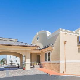 Days Inn by Wyndham Pensacola - Historic Downtown, hotel em Pensacola