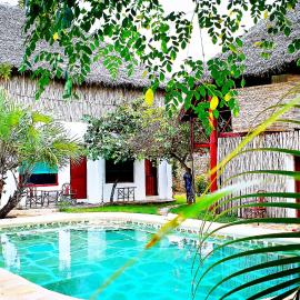 Diani Hostel, hotel v destinácii Diani Beach