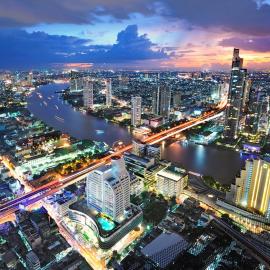 Centre Point Plus Hotel Silom โรงแรมในกรุงเทพมหานคร