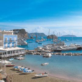 Hotel Gennarino A Mare, отель в Понце