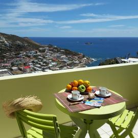 Bay View condo, hotel u gradu Filipsburg
