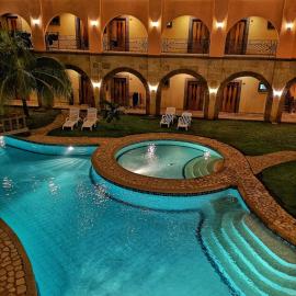 Corto del Mar Hotel, hotel en Corón