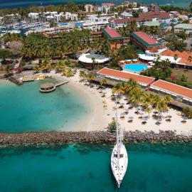 Hotel Bakoua Martinique，萊斯三河－勒茨的飯店