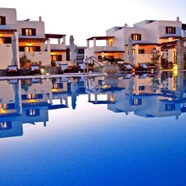 Vina Beach Hotel, hotel Szkíroszban