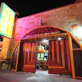 Corinne Hostel לזוגות ומשפחות וקורס צלילה, hotel di Eilat