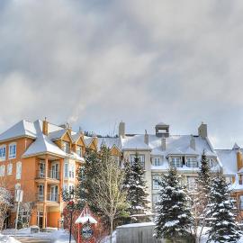 Tour des Voyageurs, khách sạn ở Mont-Tremblant