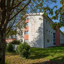 Bergers Airporthotel Memmingen, hotel en Memmingerberg