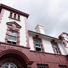 Clarence Boutique Hotel, готель у місті Тауранга