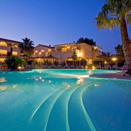 Le Cottage - Hotel & Spa, hotel di Argelès-sur-Mer