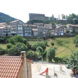 La Vieille Auberge, hotel v destinácii Saint-Privat-dʼAllier